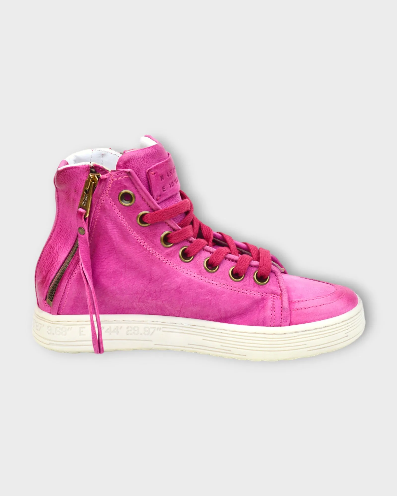 AS98 A48205 Size 37 Only