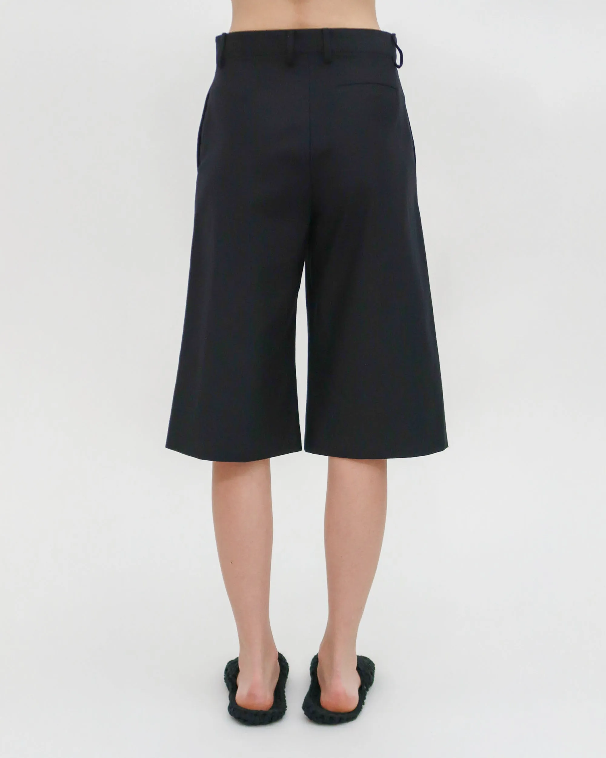 BERMUDA SHORT - STRETCH COTTON SHANTUNG