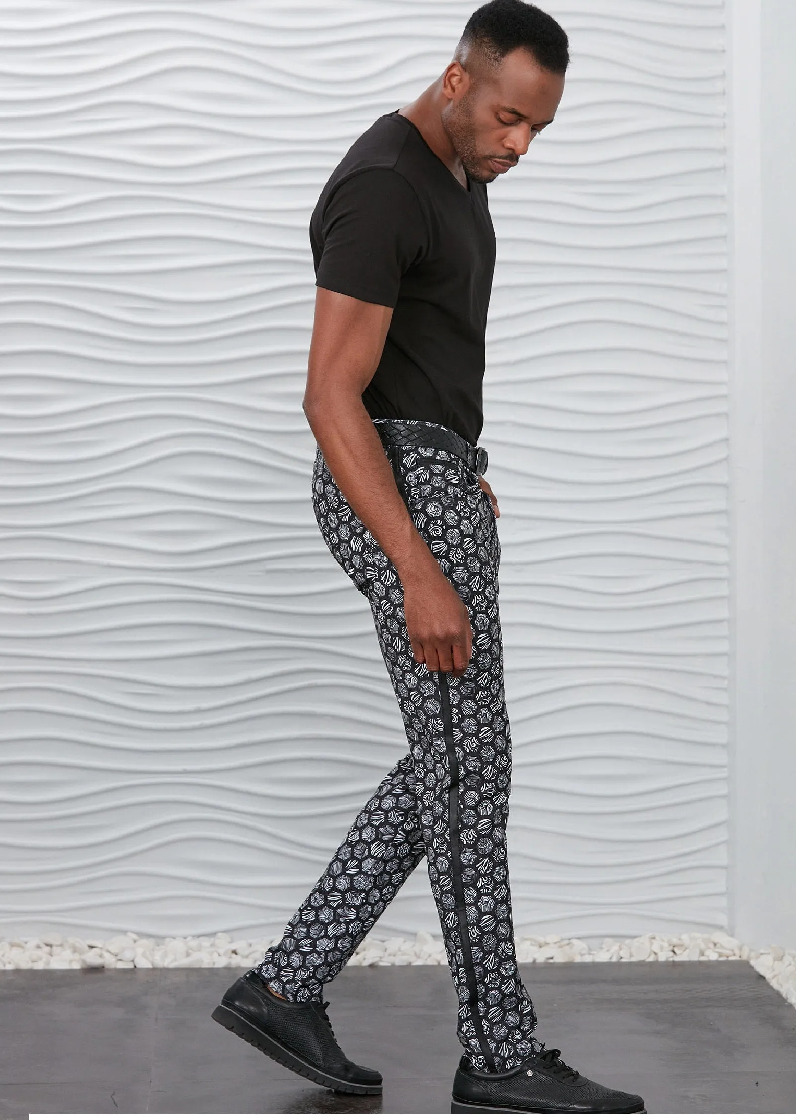 Black Hexagon Print Pants