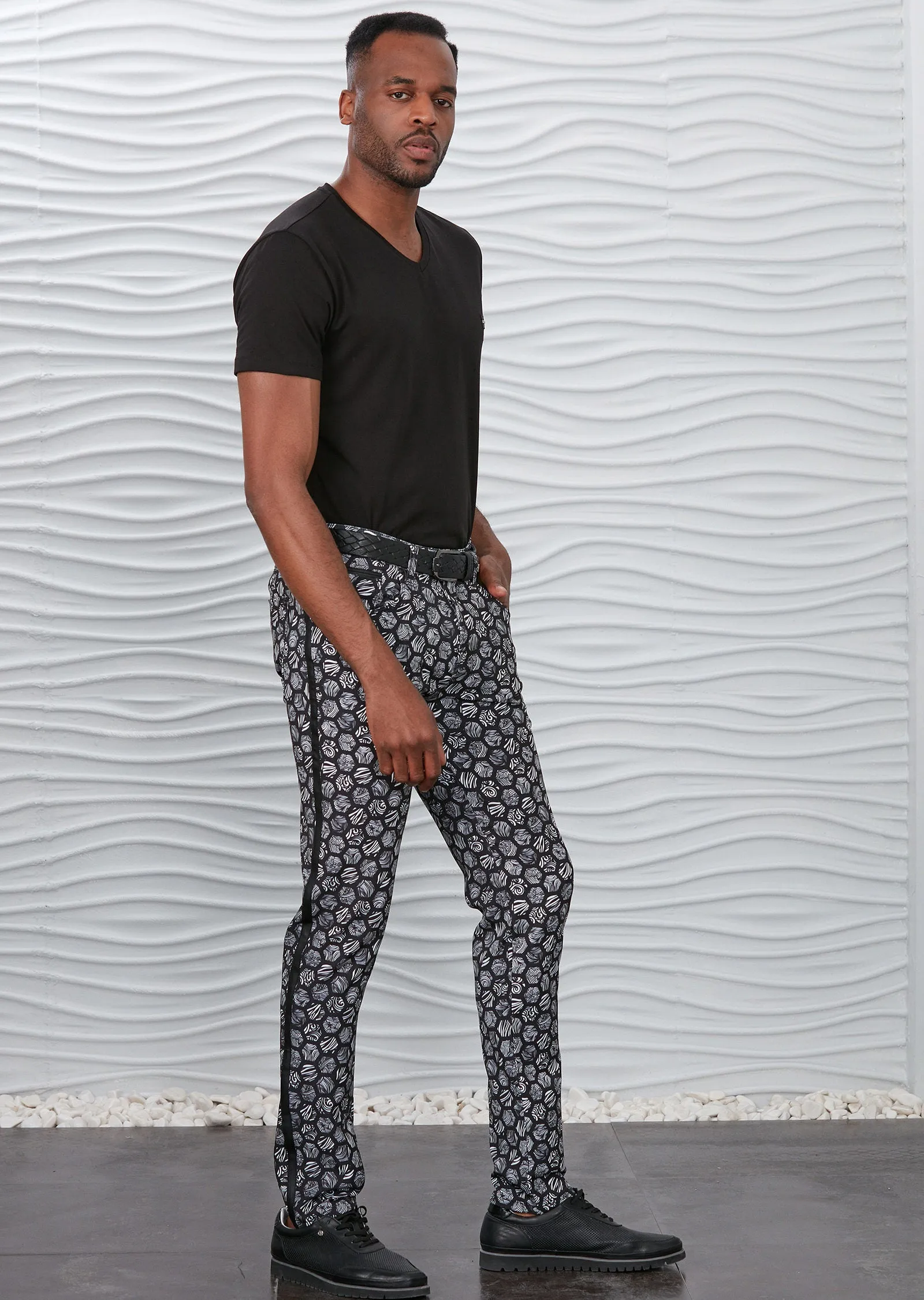 Black Hexagon Print Pants