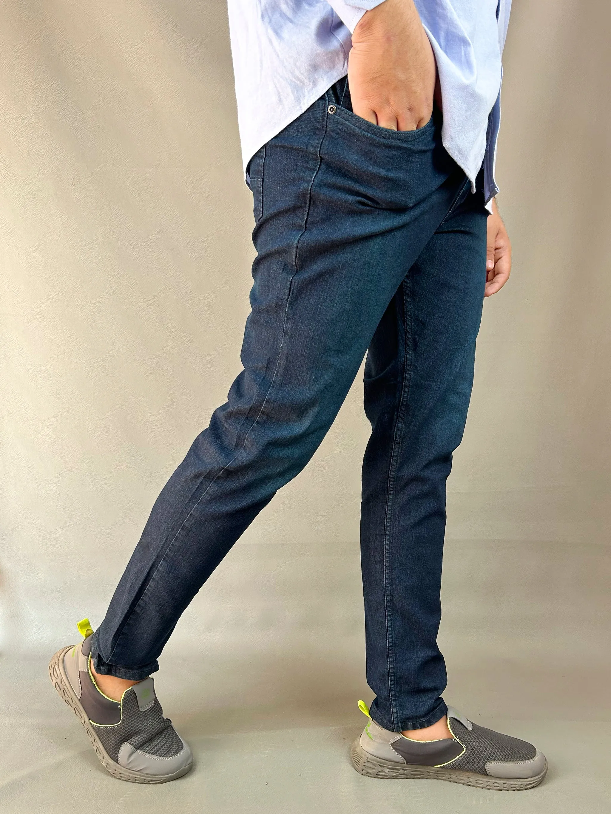 Dark Blue Regular Fit Stretchable Jeans For Men MDJ14
