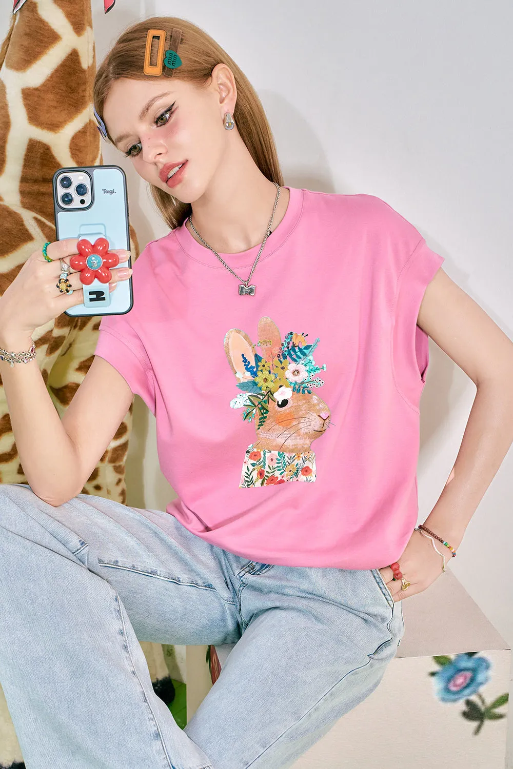 ELFSACK 2024 Summer New Rabbit Print Loose Short sleeved T-shirt Women's Design Versatile Top