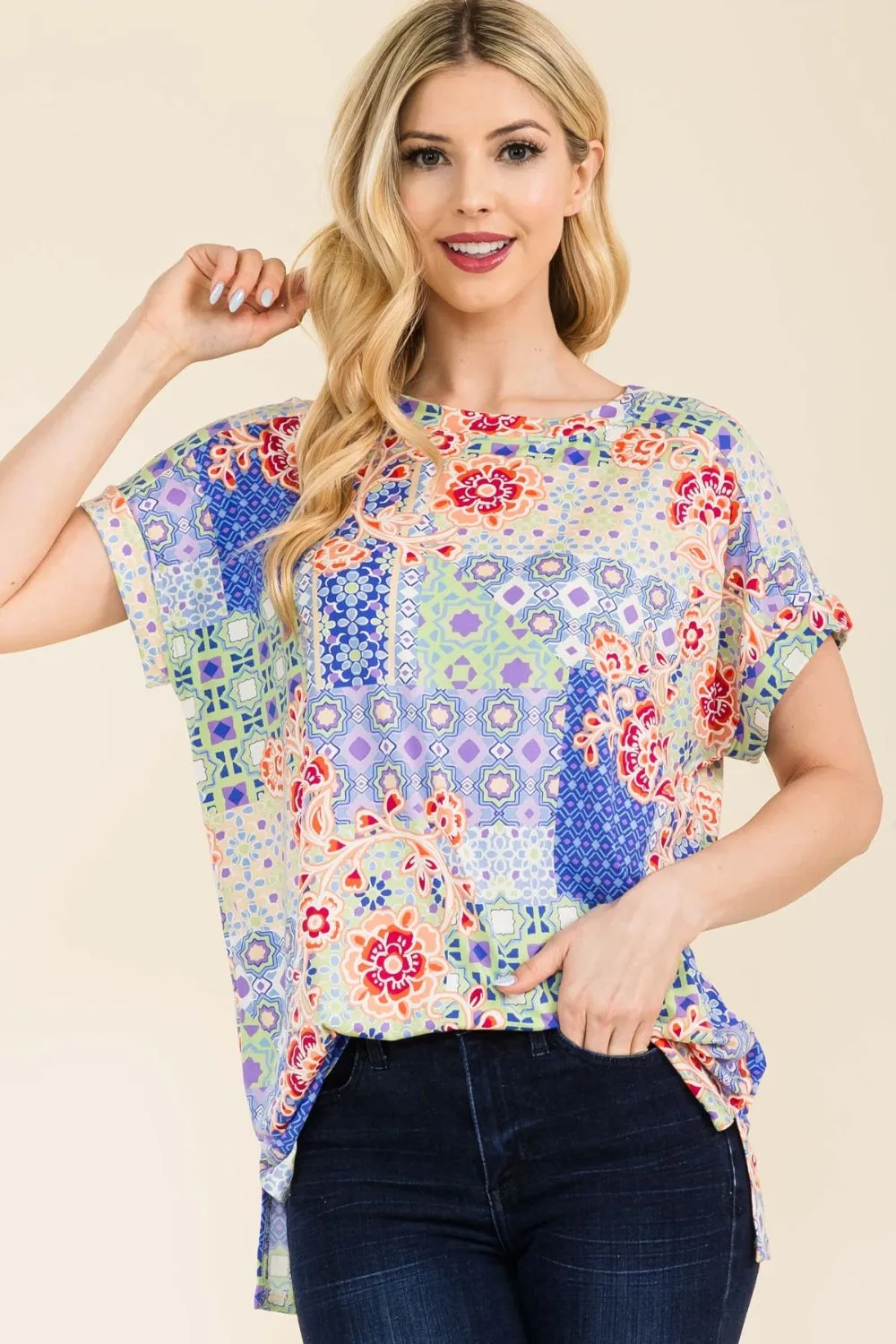 Full Size Round Neck Short Sleeve Floral T-Shirt