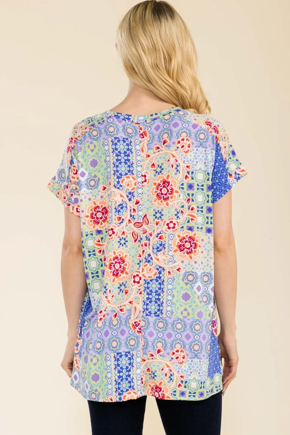 Full Size Round Neck Short Sleeve Floral T-Shirt
