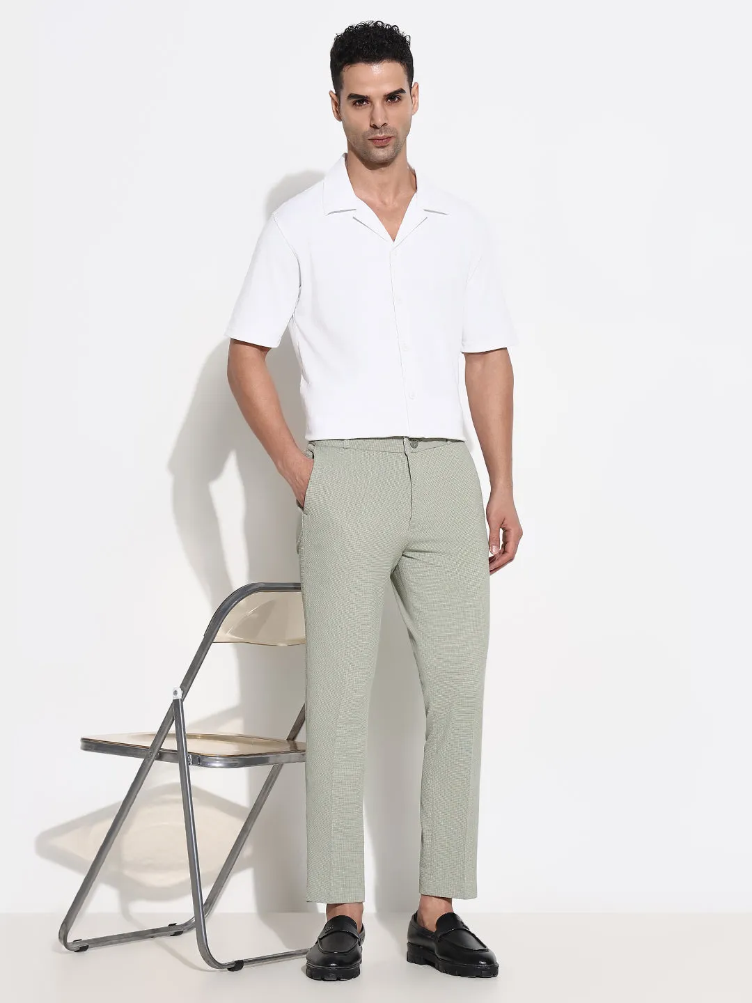 Men Green Solid Formal Trousers