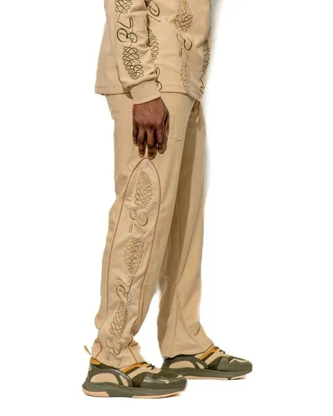 Stay Strong Jogger Putty Khaki