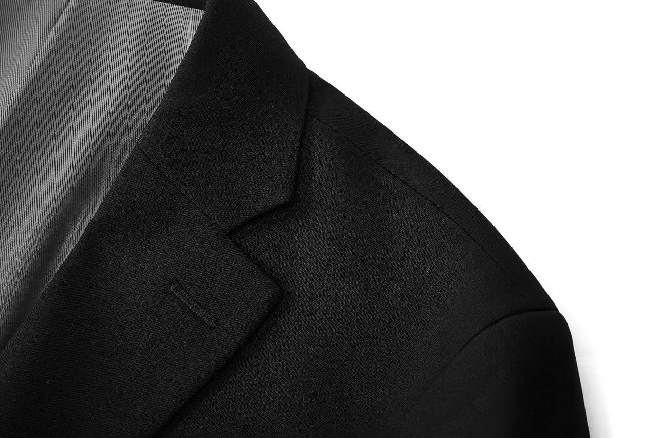 Teflon Finishing Stain Resistant Suit in Regular Fit