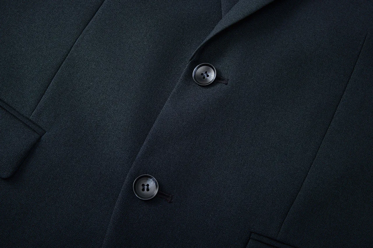 Teflon Finishing Stain Resistant Suit in Regular Fit