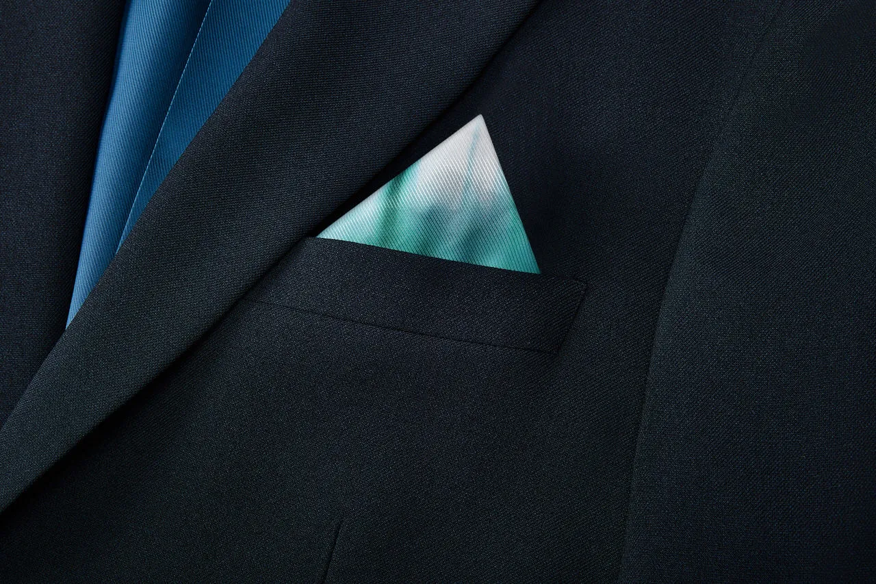 Teflon Finishing Stain Resistant Suit in Regular Fit