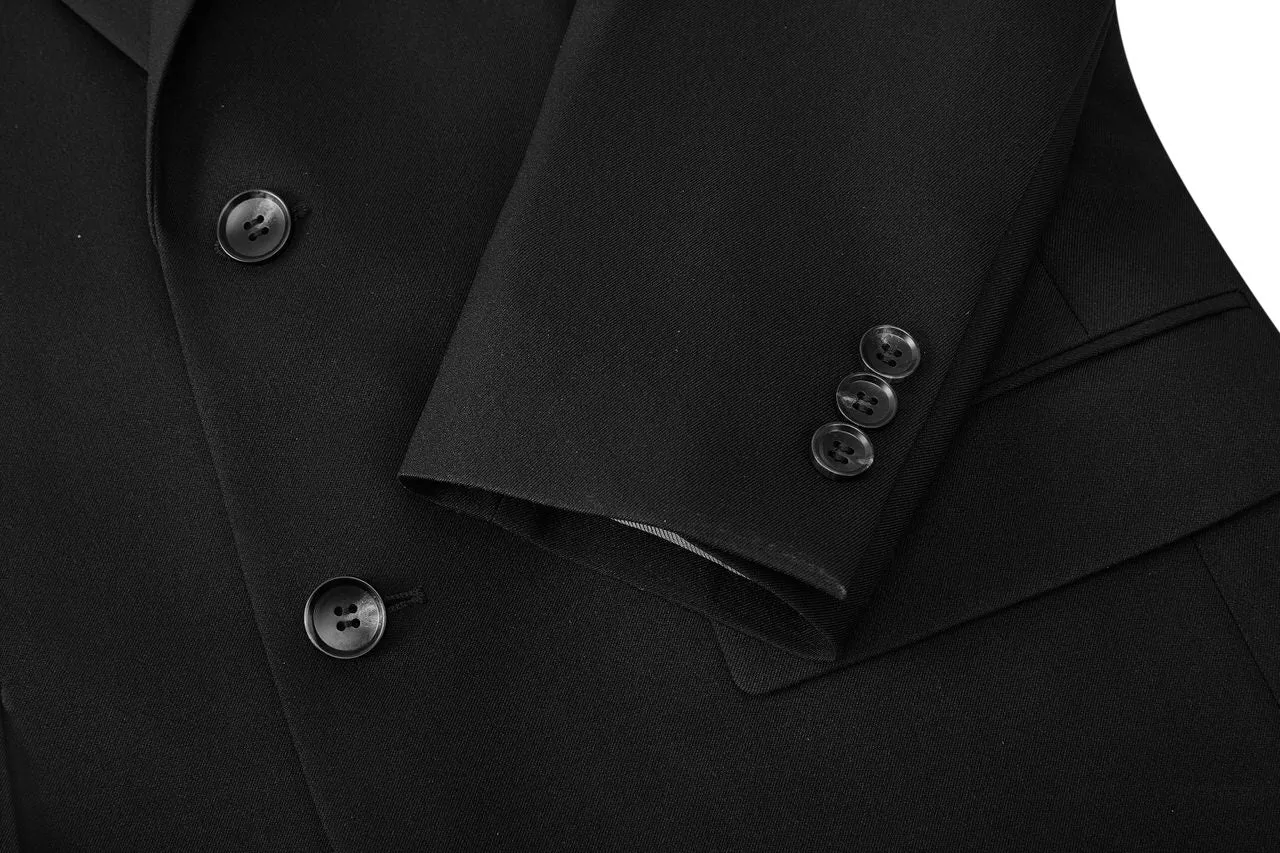 Teflon Finishing Stain Resistant Suit in Regular Fit