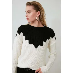 Two Color Women's Knitted Sweater